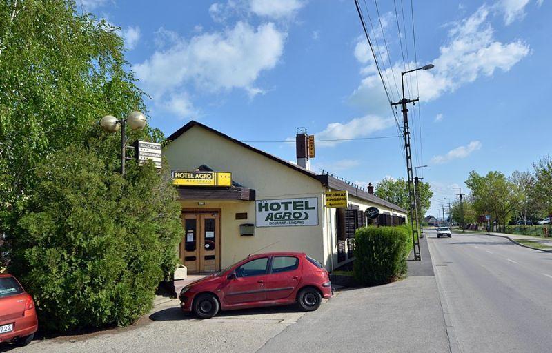 באלאטונפורד Hotel Agro מראה חיצוני תמונה