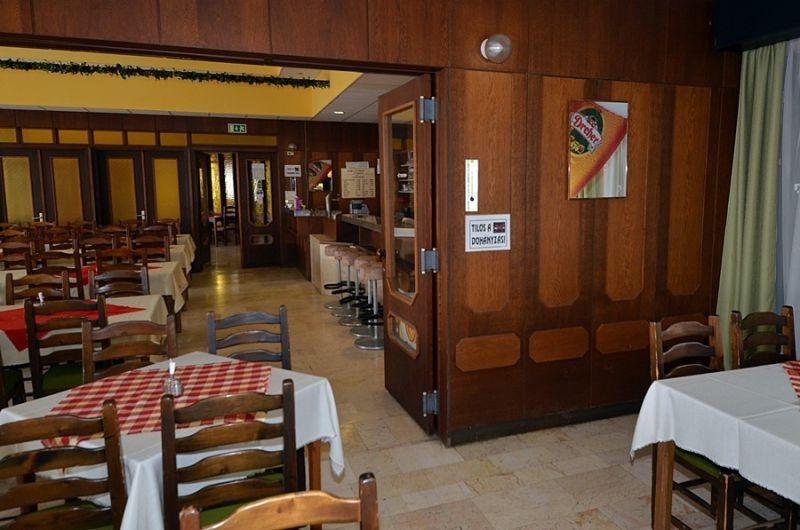 באלאטונפורד Hotel Agro מראה חיצוני תמונה