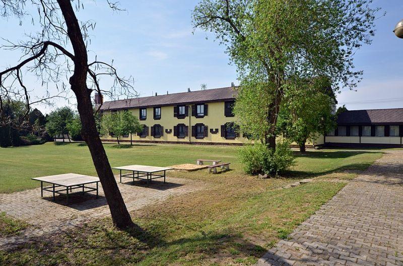באלאטונפורד Hotel Agro מראה חיצוני תמונה
